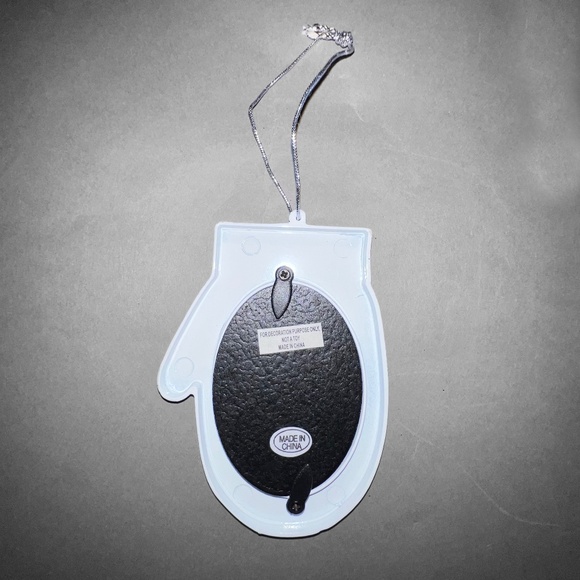 Set of 2 Red Photo Frame Christmas Ornaments - Picture 3 of 5